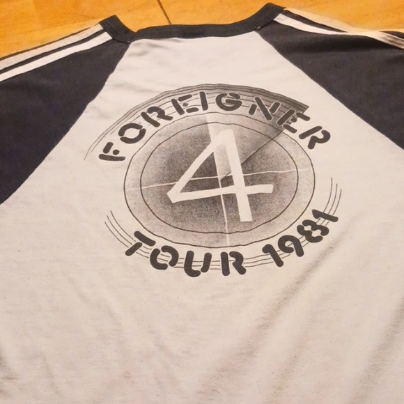 Vintage Foreigner Concert Tour t-shirt original 1981. Adult size M. - Picture 5 of 6
